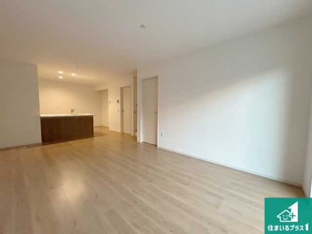 堺市堺区老松町　第1期　新築一戸建ての外観|周辺は落ち着いた街並みの住宅地！子育てがしやすい住環境です！まだ未完成ですが、現地でしかわからない事もございます。是非一度ご覧ください。