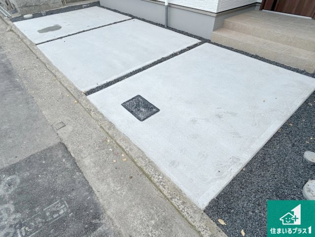 堺市堺区老松町　第1期　新築一戸建ての駐車場|駐車スペース！散水栓があるので、こまめに愛車を洗えます！