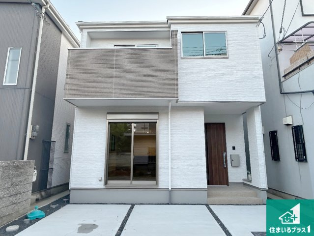 堺市堺区老松町　第1期　新築一戸建ての外観|安心の10年保証！外観を美しく保ち、雨水で汚れを落とします！気になることがありましたら、お気軽にお問い合わせください！