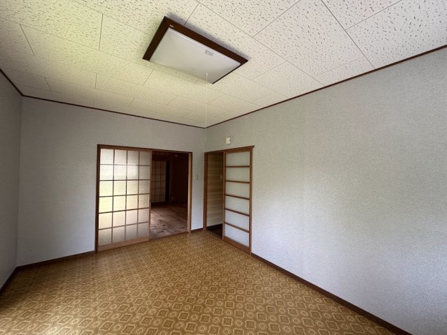 中古住宅　福富の居間・リビング
