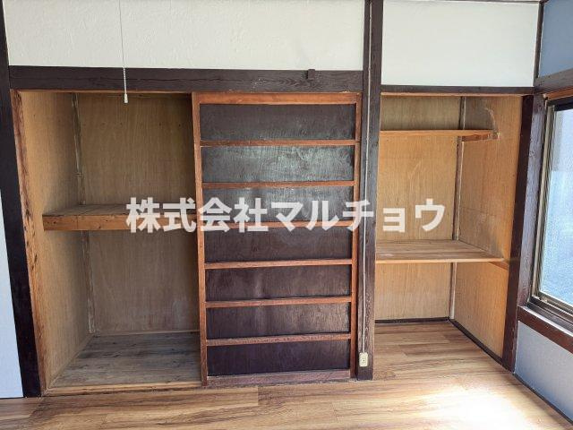 芳養松原戸建ての収納|大きなスペースがあり、収納には困りません