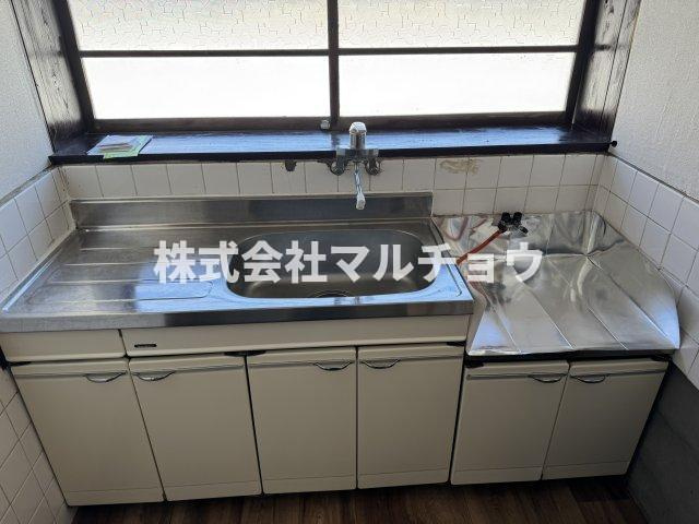 芳養松原戸建てのキッチン|キッチンです