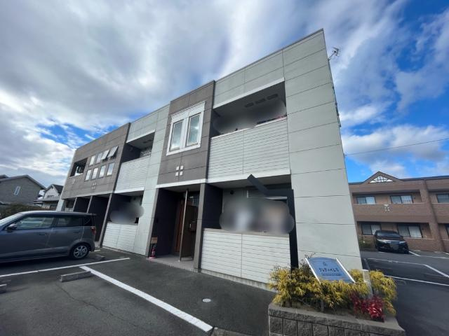 加古川市加古川町中津のアパート