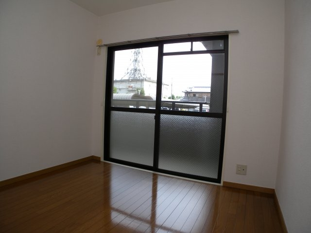 マウンティン・ツーの洋室