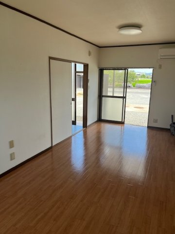 ひまわりハウスの居間・リビング