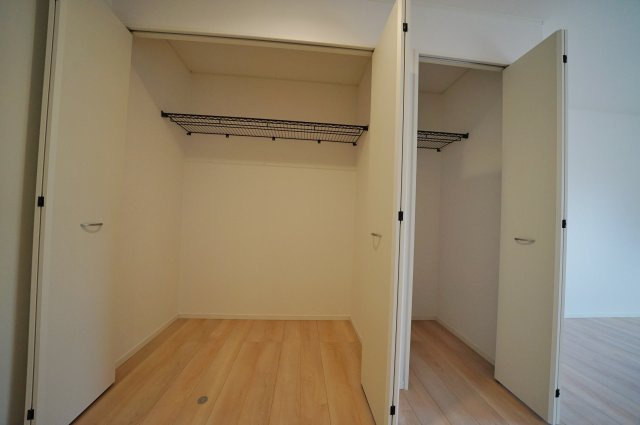 【横浜市旭区市沢町221-1全2棟新築戸建て】★仲介手数料無料★（市沢小学校・左近山中学校）の収納