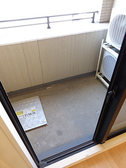 クリオ三田ラ・モードのバルコニー