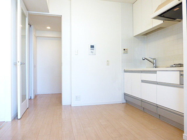 クリオ三田ラ・モードの居間・リビング