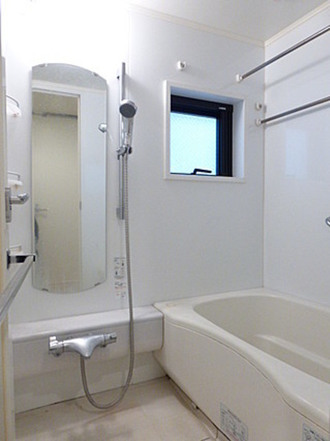 クリオ三田ラ・モードの浴室