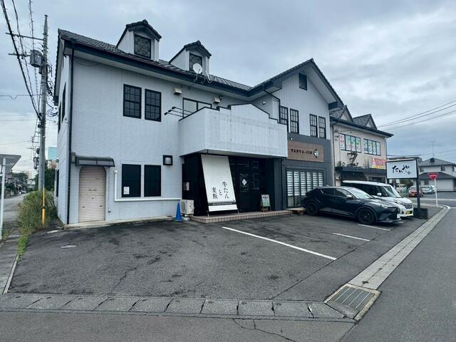 下野市医大３丁目　店舗