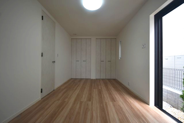関町南2丁目・新築戸建・2号棟の洋室