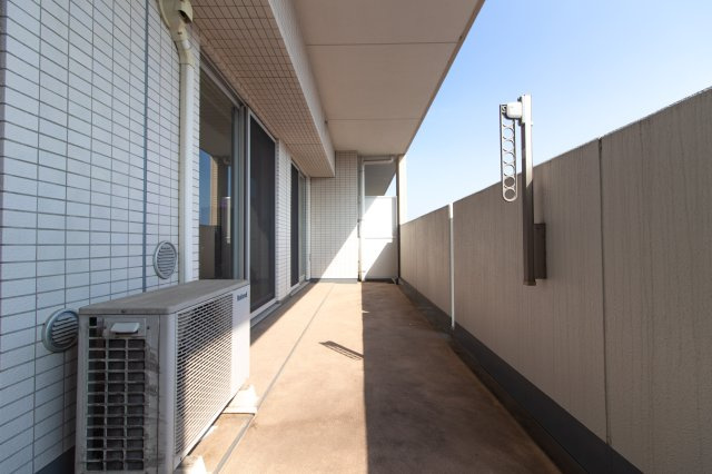 モナーク足利のバルコニー