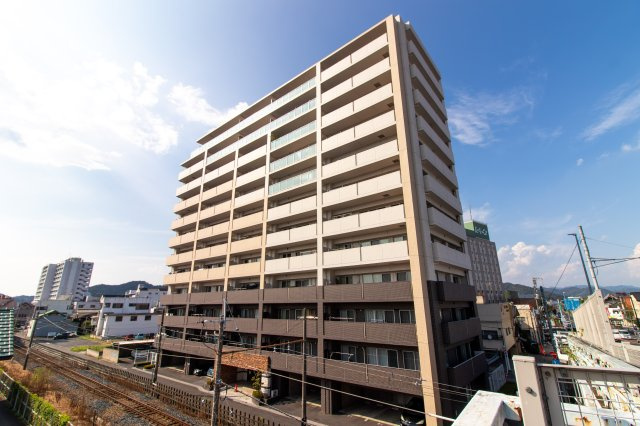 モナーク足利