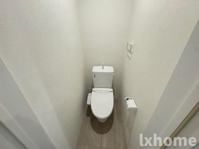 アルバス豊川のトイレ|ゆったりとした空間のトイレです