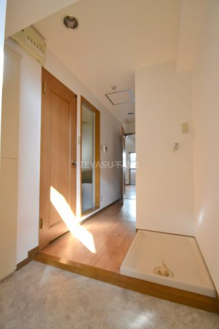 グランディールMの玄関|参考写真