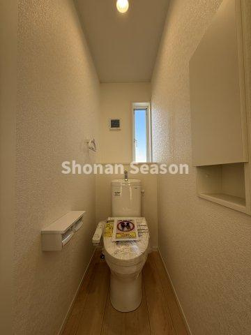 【トイレ】 | 年中快適な温水洗浄便座は各階にご用意がございます。
