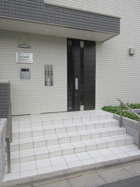 メゾン佐久間のエントランス|★エントランス★