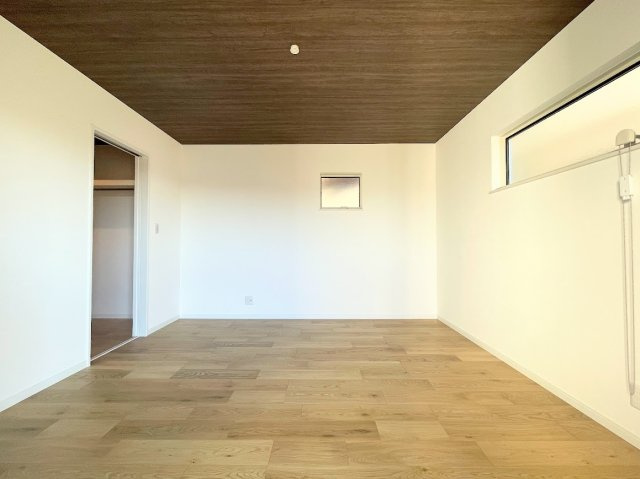 戸塚区平戸３丁目　未入居戸建ての洋室|◆住宅ローンのご相談や周辺環境のご案内も含め、ローンに詳しい、地元に詳しいスタッフがお出迎えさせていただきます。お気軽にご相談ください。