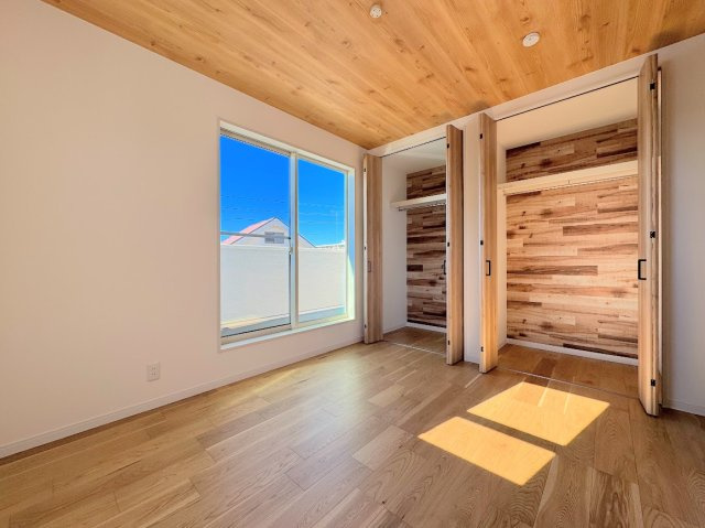 戸塚区平戸３丁目　未入居戸建ての洋室|◆土・日・祝日は、当社スタッフによる現地案内会を実施しております。もちろん平日のご案内も可能です。お気軽にご相談ください！！