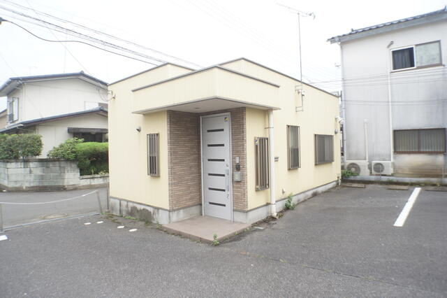 壬生町緑町店舗