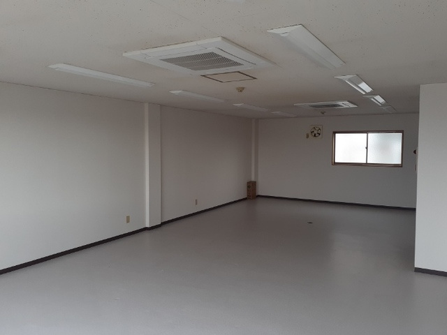 野々宮２丁目倉庫付事務所（Ｊ）の内装