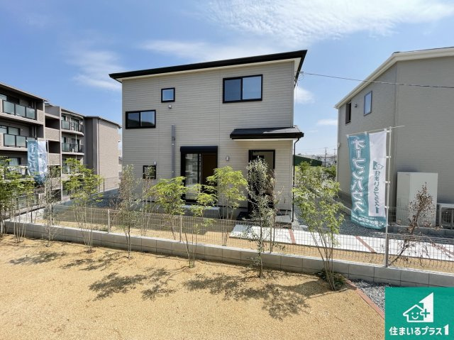 13(土)14(日)現地説明会開催　生駒郡斑鳩町龍田西の外観|安心の10年保証！外観を美しく保ち、雨水で汚れを落とします！気になることがありましたら、お気軽にお問い合わせください！