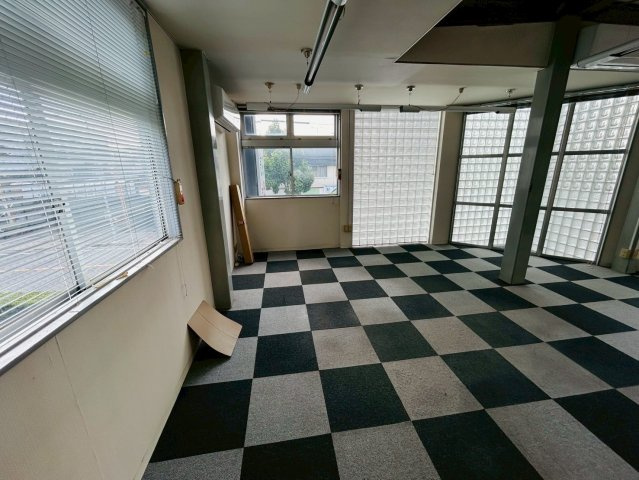 サンウッドビルの内装