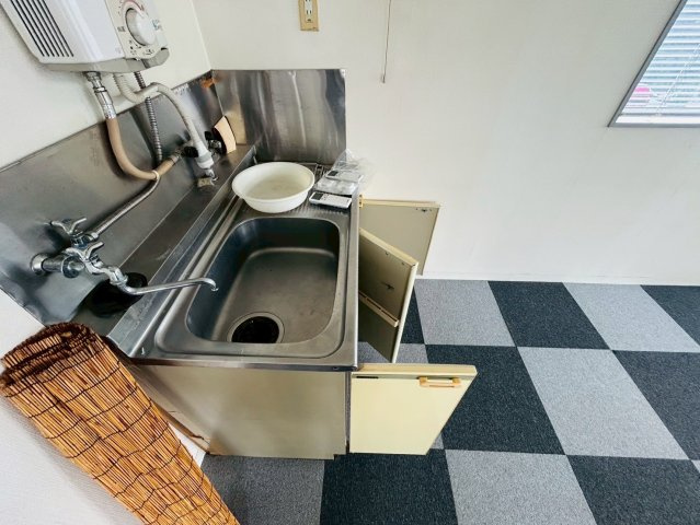 サンウッドビルのキッチン