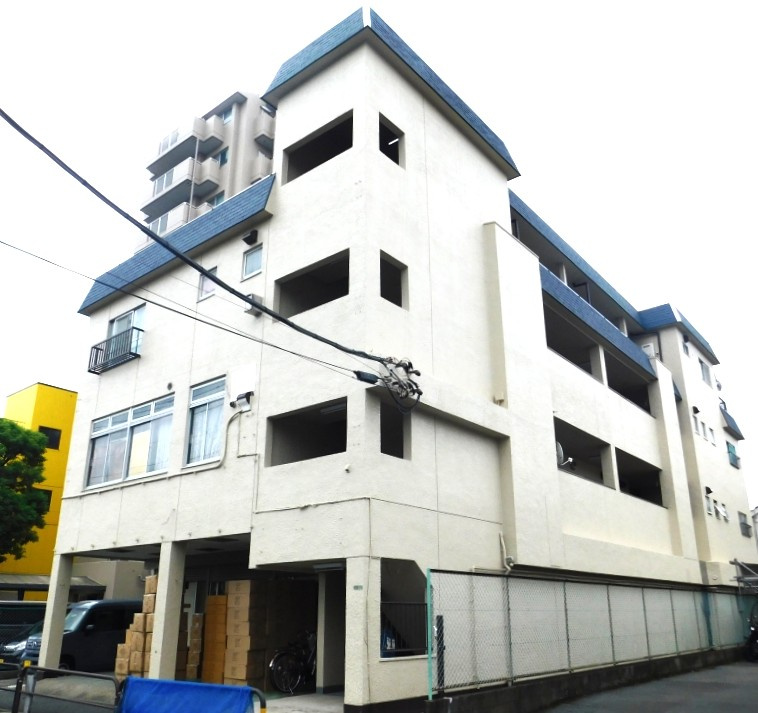 小倉第七ハイコーポの外観