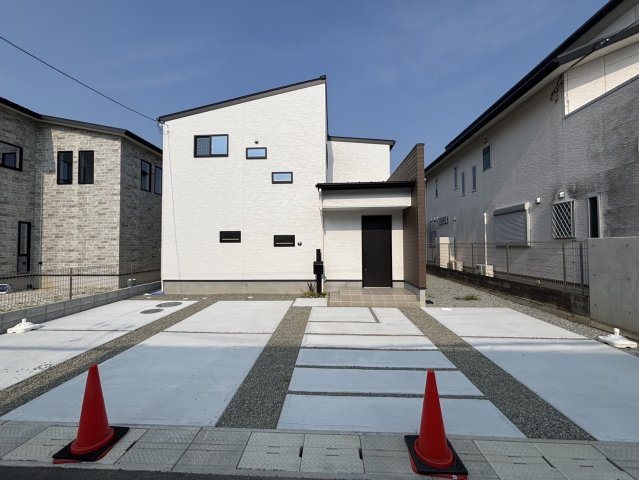 大和高田市勝目　新築一戸建て