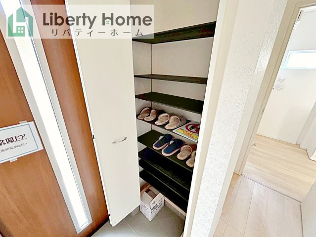 北茨城市磯原町上相田第2　新築戸建の玄関