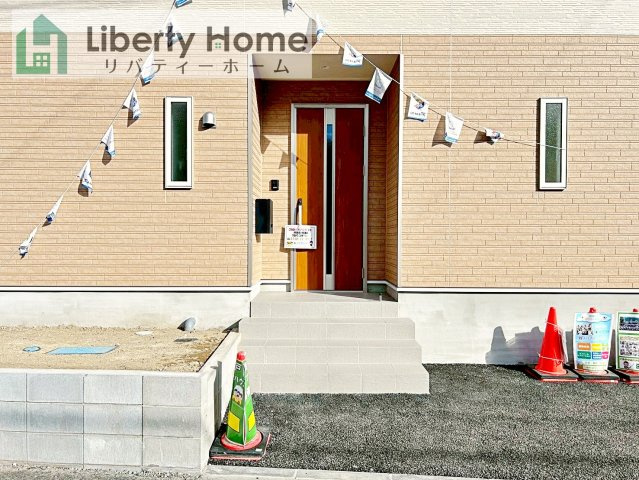 北茨城市磯原町上相田第2　新築戸建のエントランス