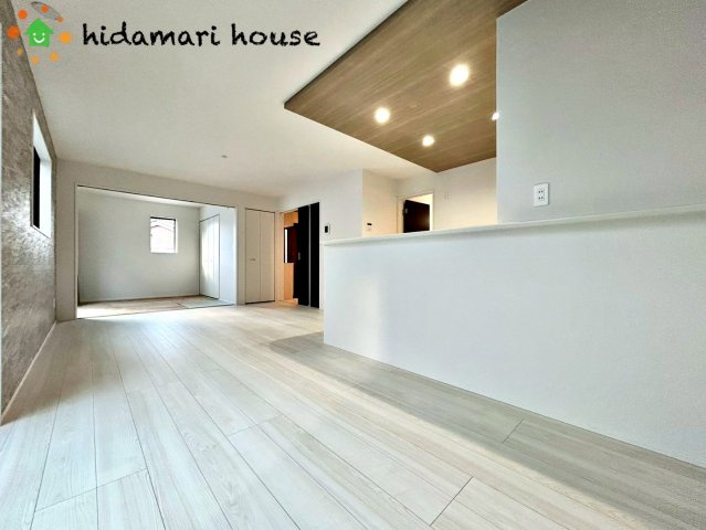 川島町中山11期　新築戸建　グラファーレ02の居間・リビング