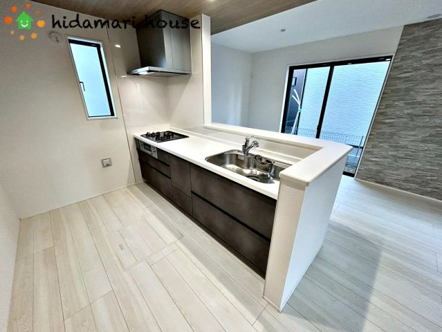 川島町中山11期　新築戸建　グラファーレ02のキッチン