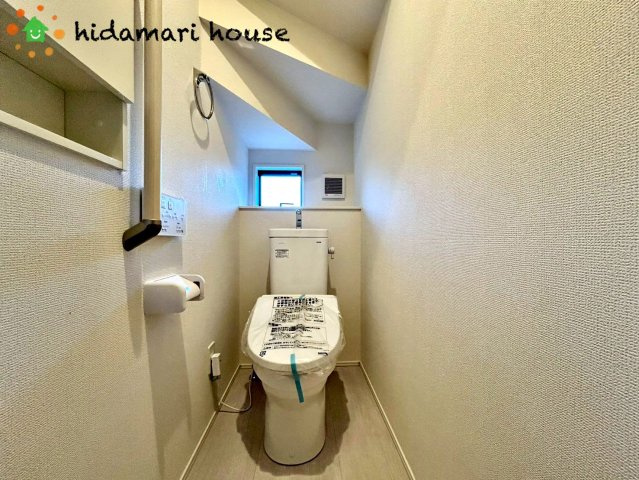 川島町中山11期　新築戸建　グラファーレ02のトイレ