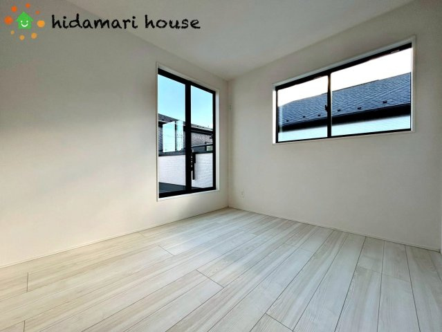 川島町中山11期　新築戸建　グラファーレ02の洋室