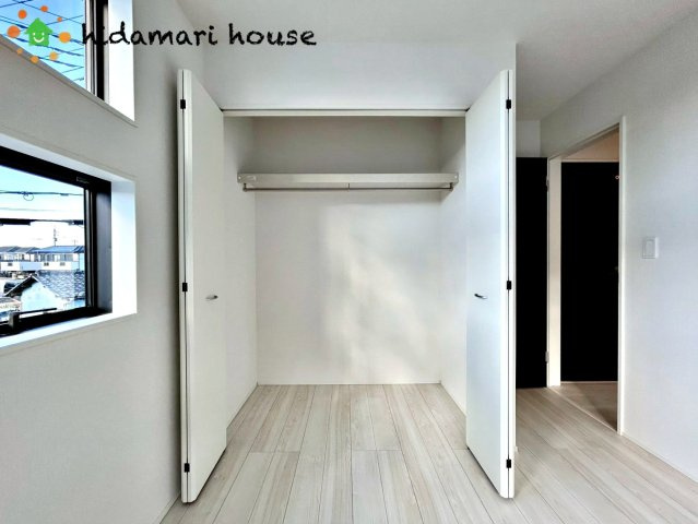川島町中山11期　新築戸建　グラファーレ02の収納
