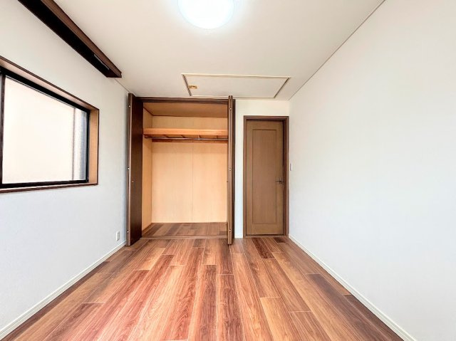 栄区本郷台５丁目　中古戸建ての収納|◆暮らし心地を大きく左右する収納を、適材適所に配置し使い勝手を考慮しました。空間を余すところなく有効利用した収納は生活空間をより上質なものにしてくれるでしょう。
