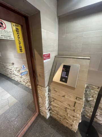 パークウェル目白のエントランス