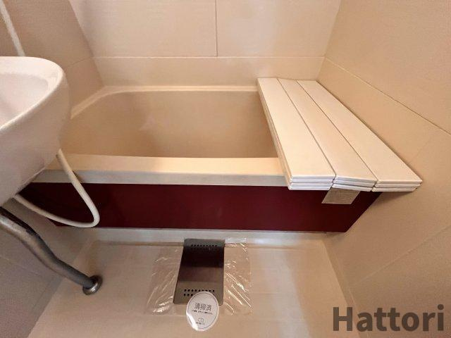 豊中市服部南町３丁目の賃貸マンションの浴室