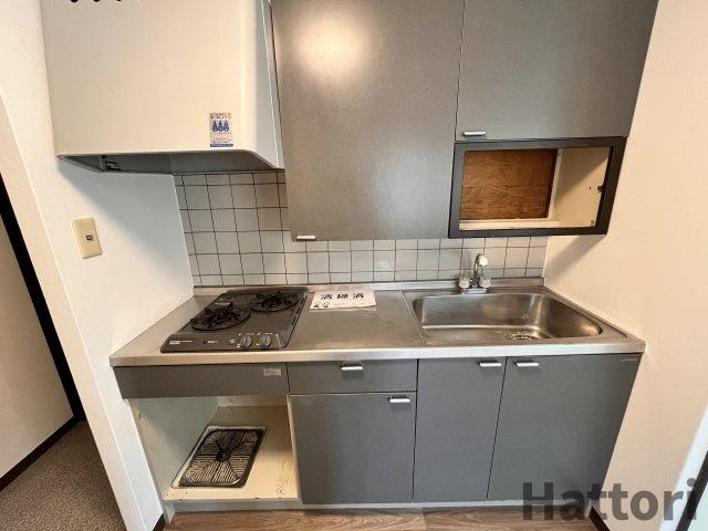 豊中市服部南町３丁目の賃貸マンションのキッチン