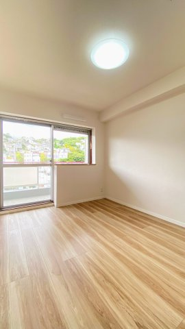 グランドハイツ甲陽園の寝室|洋室