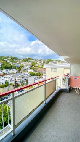 グランドハイツ甲陽園のバルコニー|バルコニー