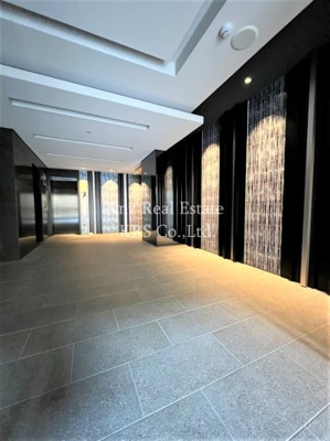 【ロビー】 | プレサンス立売堀ベルヴィル | 高級感のあるシックなロビー♪