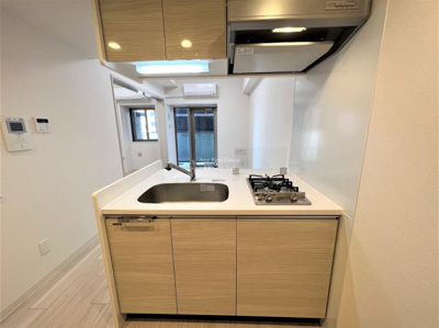 【キッチン】 | プレサンス立売堀ベルヴィル | 2口ガスコンロ！使いやすいシステムキッチン！