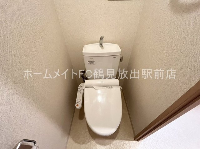 大阪市城東区諏訪４丁目の賃貸マンションのトイレ