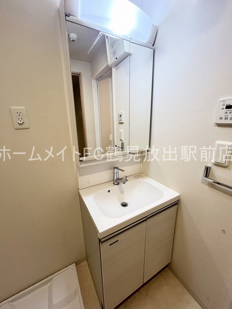大阪市城東区諏訪４丁目の賃貸マンションの独立洗面台
