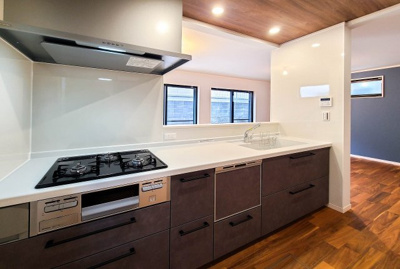 【キッチン】 | 綾瀬市寺尾南2丁目 新築戸建 全1棟