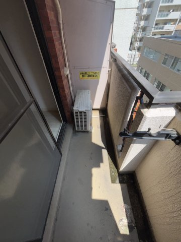 コスモプラザ三宮のバルコニー