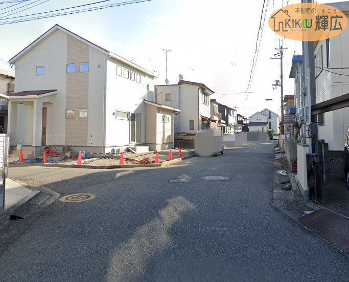 加古郡稲美町国岡　土地の前面道路含む現地写真